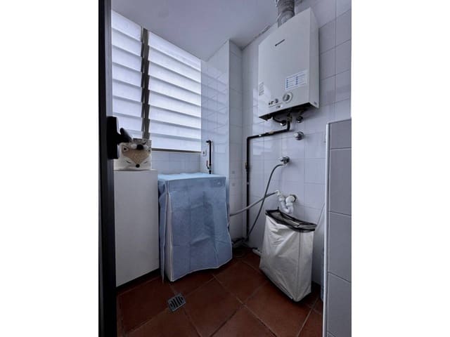 2 bedroom Flat for rent in Palma de Mallorca with pool garage - € 2,200 (Ref: 9854747)