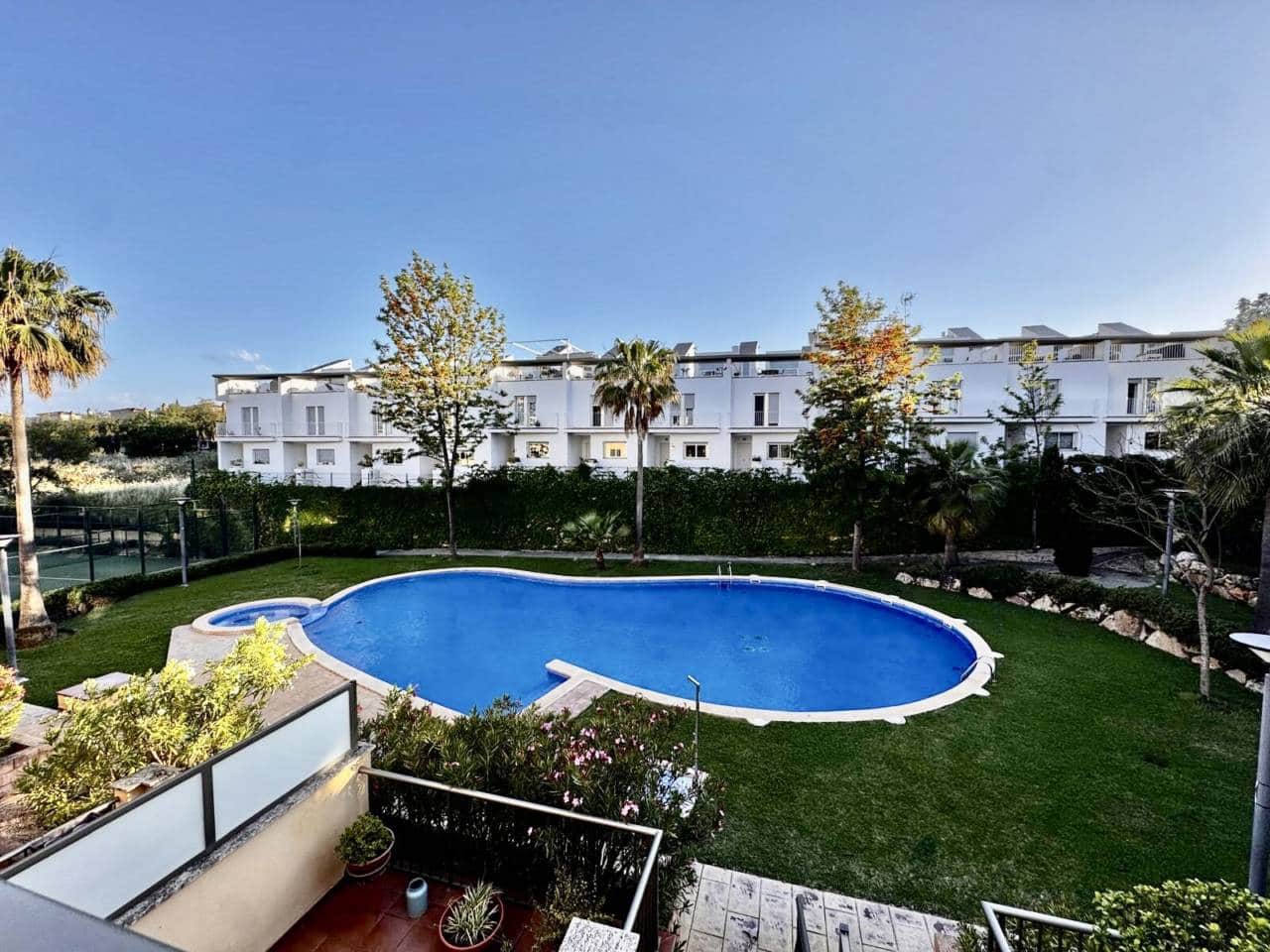 2 bedroom Flat for rent in Palma de Mallorca with pool garage - € 2,200 (Ref: 9854747)