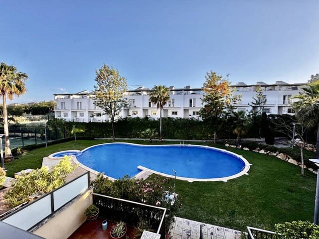 2 bedroom Flat for rent in Palma de Mallorca with pool garage - € 2,200 (Ref: 9854747)
