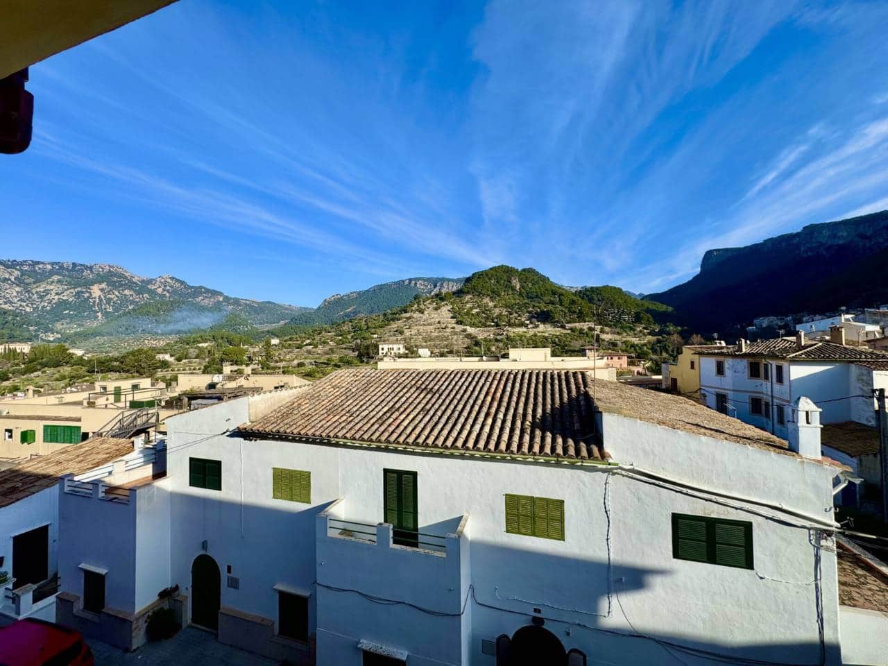 3 bedroom Terraced Villa for rent in Bunyola with garage - € 1,850 (Ref: 9863904)