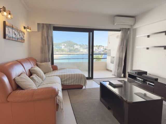 Appartement de 2 chambres à louer à Calvià - 2 800 € (Ref: 9900019)