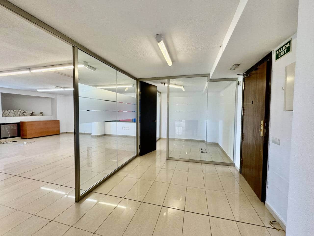 Kontor att hyra i Palma de Mallorca - 1 900 € (Ref: 9906856)