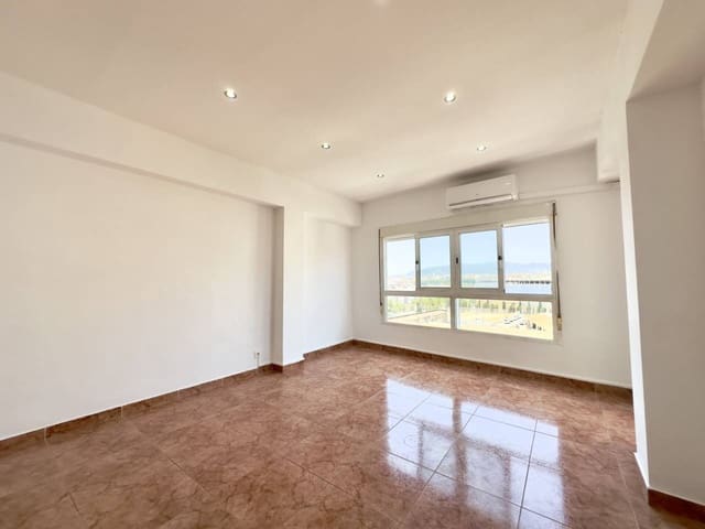 3 bedroom Flat for sale in Palma de Mallorca - € 309,000 (Ref: 9921584)