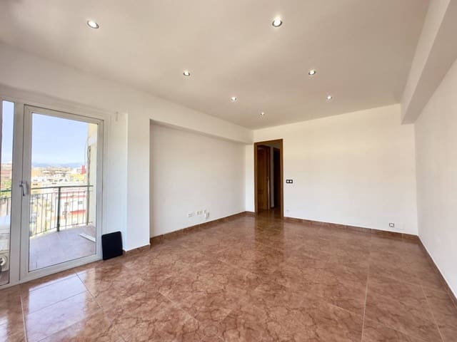 3 bedroom Flat for sale in Palma de Mallorca - € 309,000 (Ref: 9921584)