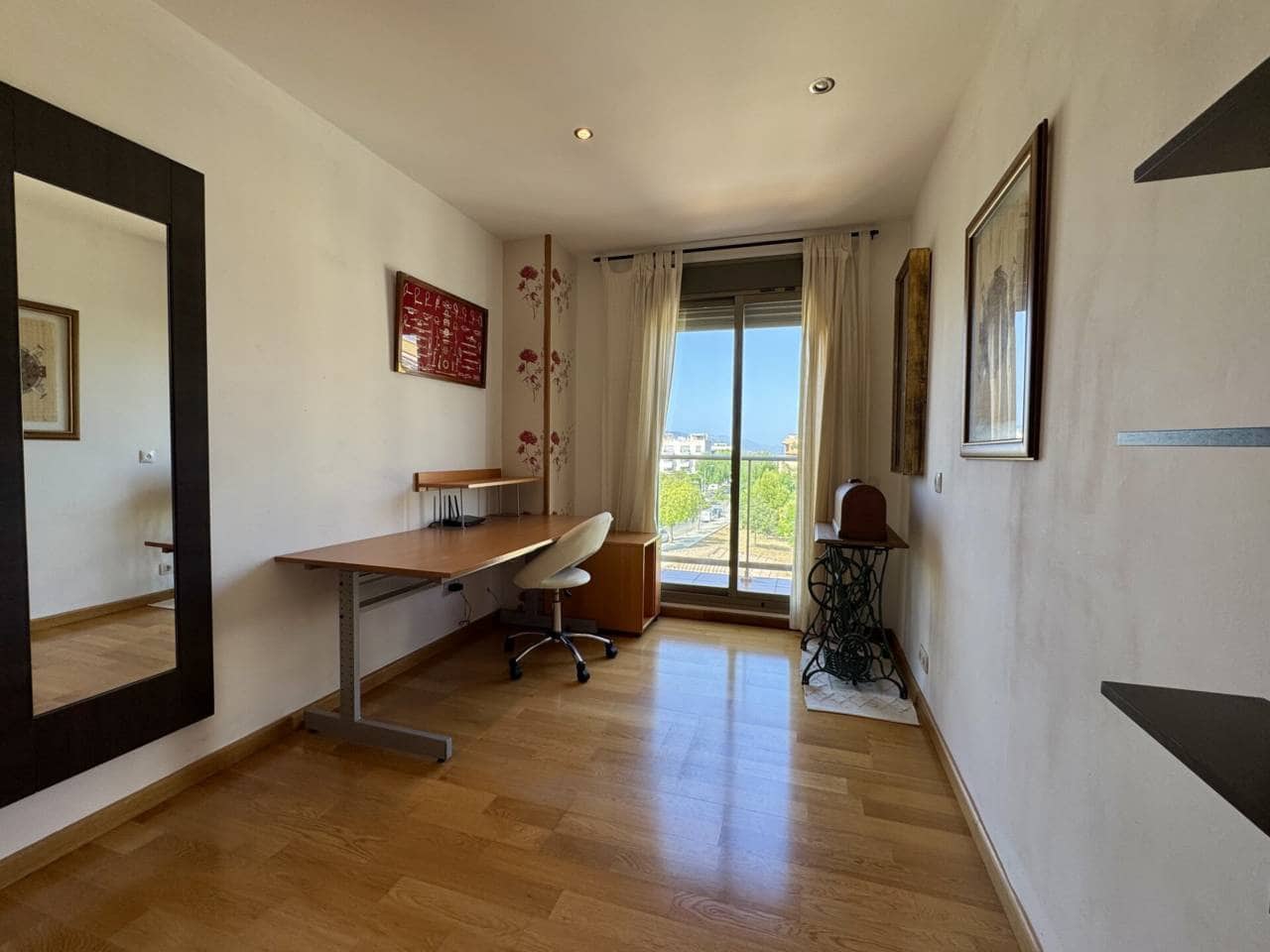 3 bedroom Flat for rent in Palma de Mallorca with pool garage - € 2,150 (Ref: 9926611)