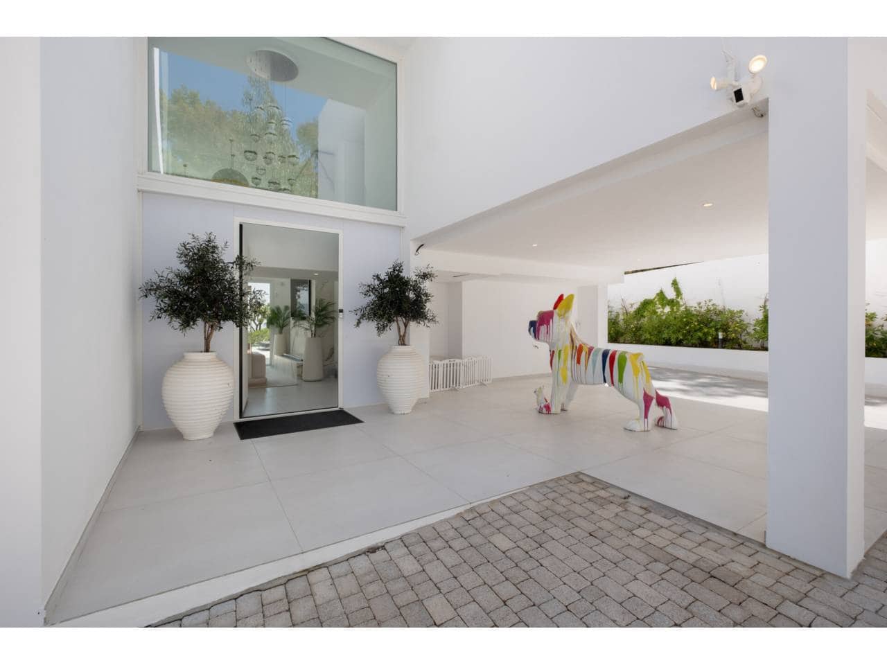 4 bedroom Villa for sale in Ojen with pool garage - € 3,650,000 (Ref: 9928632)