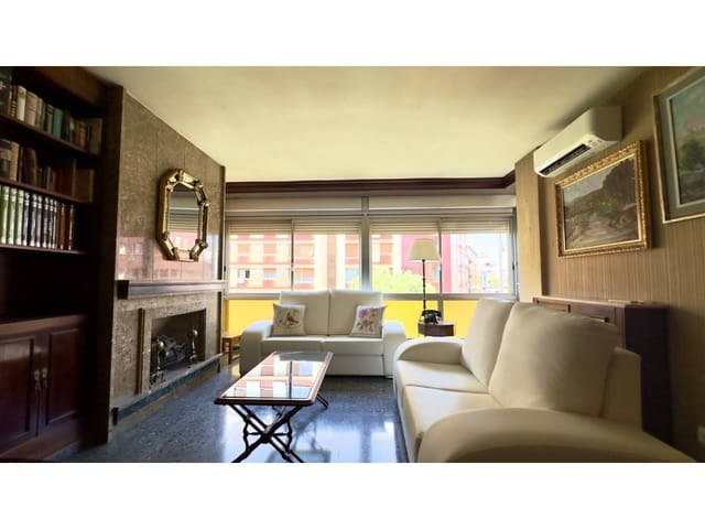 4 makuuhuone Asunto myytävänä paikassa Palma de Mallorca - 635 000 € (Ref: 9930027)