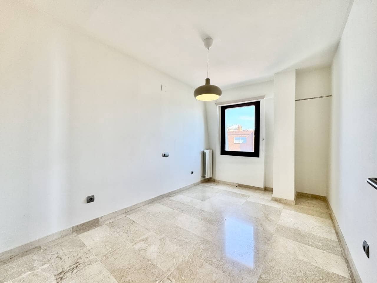 2 bedroom Penthouse for sale in Palma de Mallorca with garage - € 970,000 (Ref: 9954671)