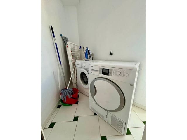 2 quarto Apartamento para arrendar em Elviria, Marbella com piscina garagem - 1 750 € (Ref: 9984191)