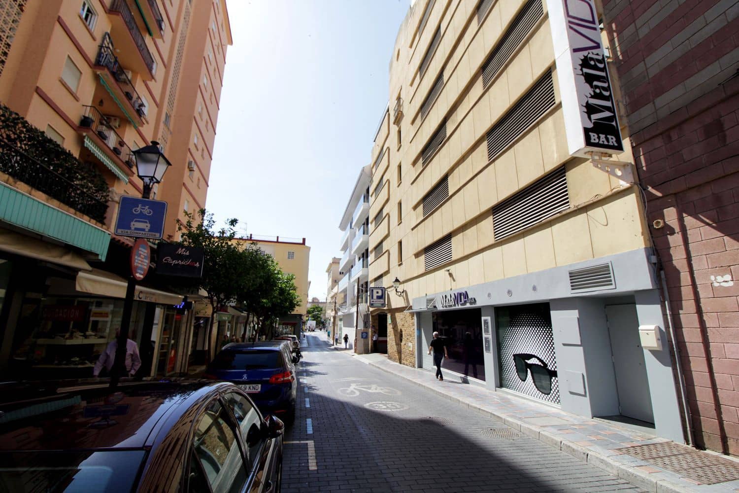 Erhverv til leje i Fuengirola - € 3.500 (Ref: 7570291)