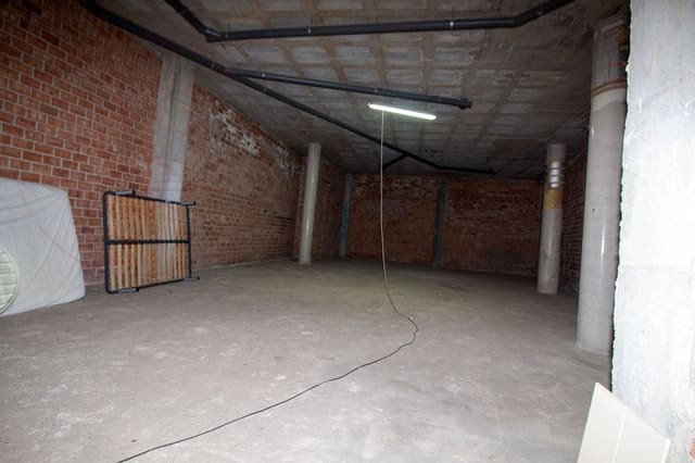 Erhverv til leje i Zona Puerto Deportivo, Fuengirola - € 2.000 (Ref: 8612060)