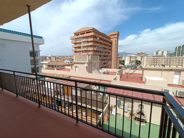 4 chambre Appartement à vendre à Playa de los Boliches, Fuengirola - 595 000 € (Ref: 8985448)