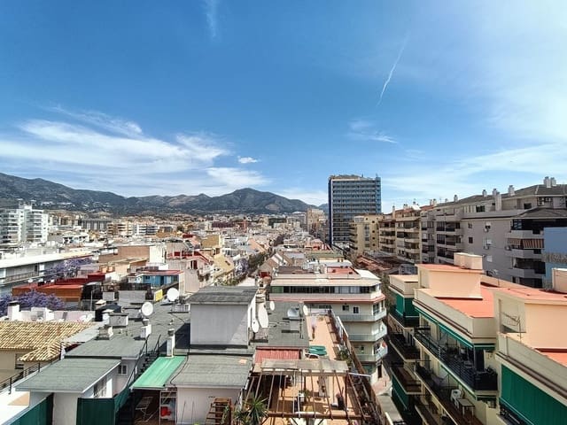 4 chambre Appartement à vendre à Playa de los Boliches, Fuengirola - 595 000 € (Ref: 8985448)