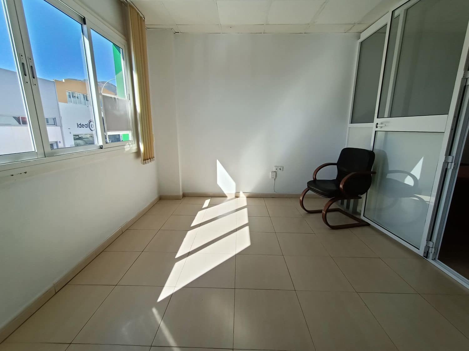 Kontor til leje i Torremolinos - € 600 (Ref: 9019829)