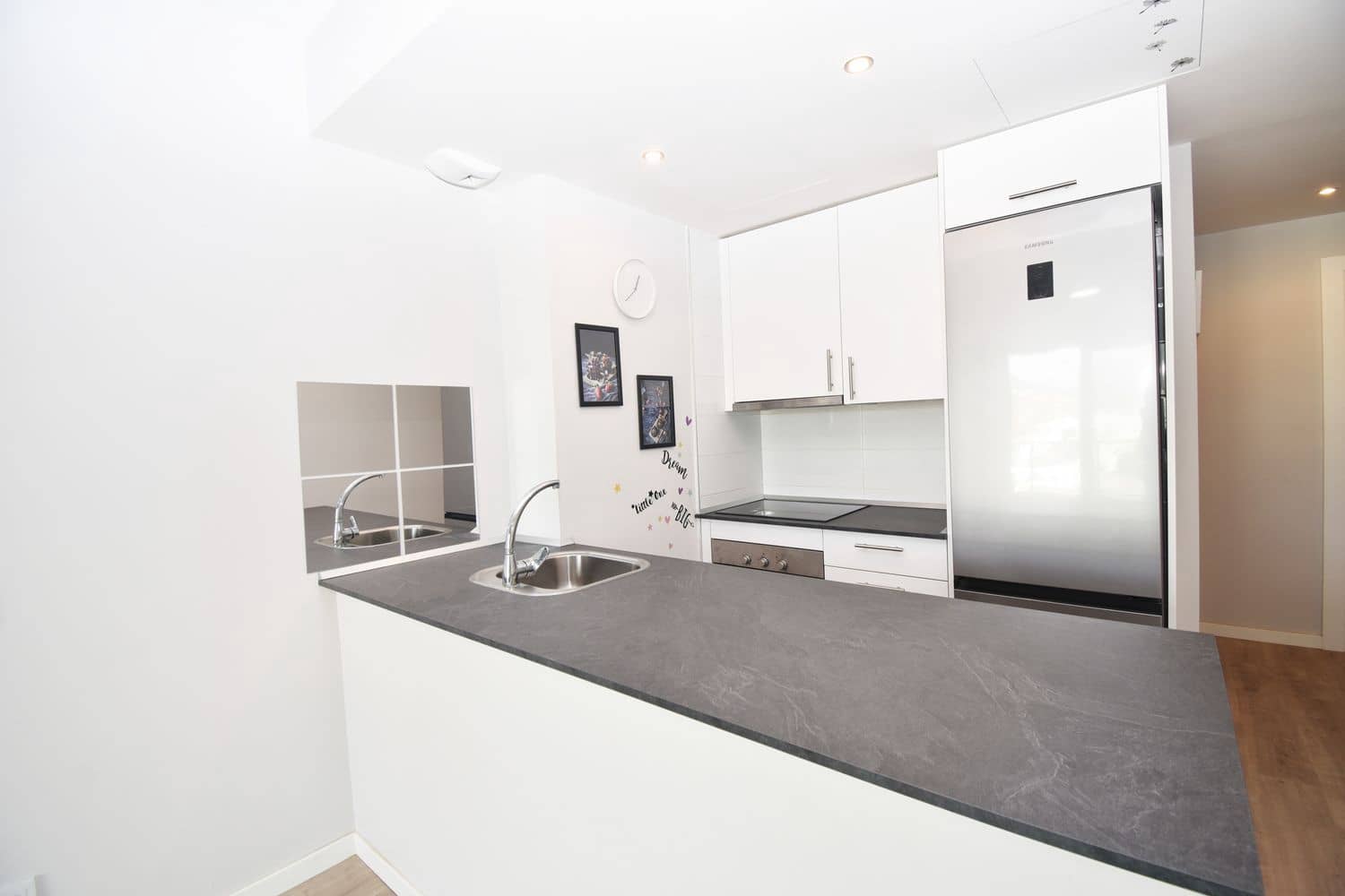 2 makuuhuone Huoneisto myytävänä paikassa Las Lagunas de Mijas mukana uima-altaan 
autotalli - 270 000 € (Ref: 9062044)