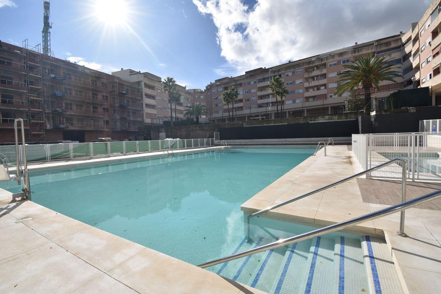 2 makuuhuone Huoneisto myytävänä paikassa Las Lagunas de Mijas mukana uima-altaan 
autotalli - 270 000 € (Ref: 9062044)