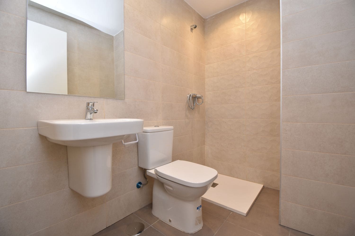 2 makuuhuone Huoneisto myytävänä paikassa Las Lagunas de Mijas mukana uima-altaan 
autotalli - 270 000 € (Ref: 9062044)