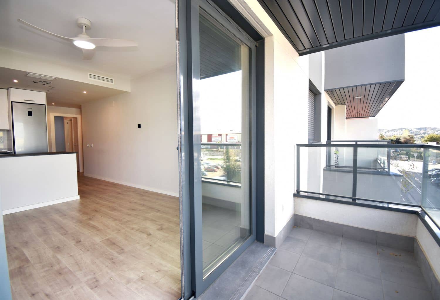 2 makuuhuone Huoneisto myytävänä paikassa Las Lagunas de Mijas mukana uima-altaan 
autotalli - 270 000 € (Ref: 9062044)