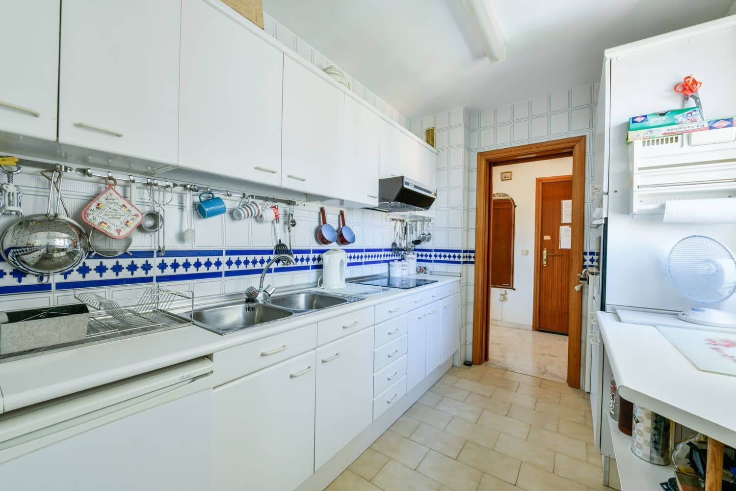 4 bedroom Apartment for sale in Fuengirola with pool garage - € 350,000 (Ref: 9109858)