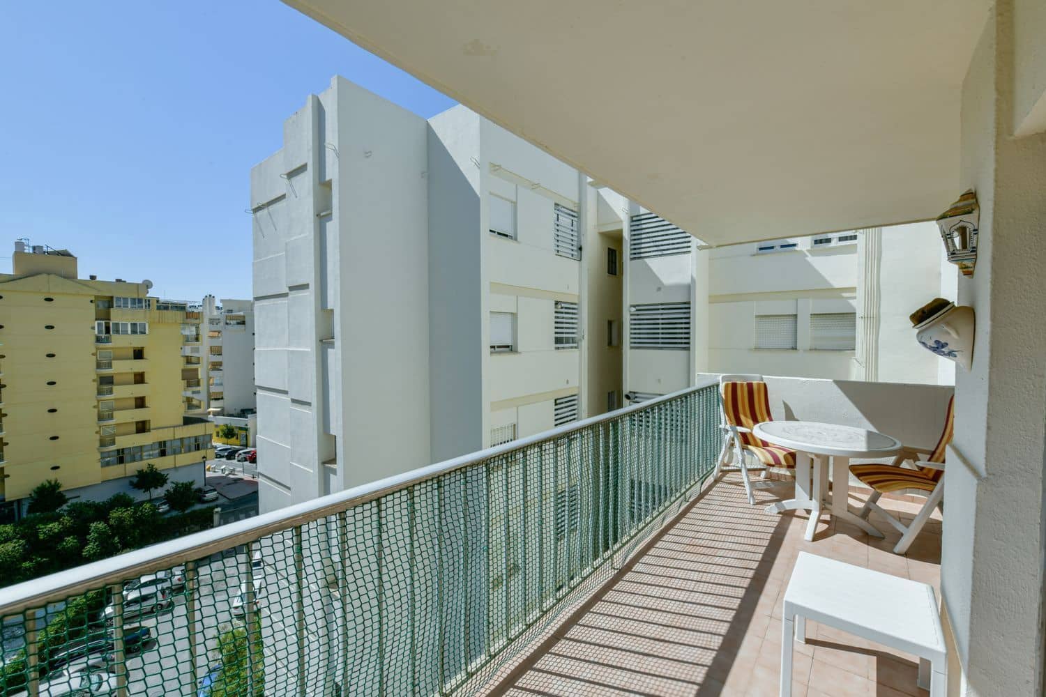 4 bedroom Apartment for sale in Fuengirola with pool garage - € 350,000 (Ref: 9109858)