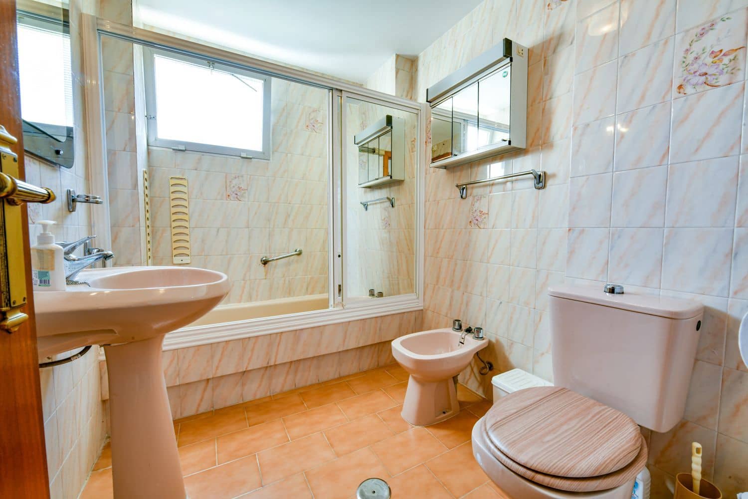 4 bedroom Apartment for sale in Fuengirola with pool garage - € 350,000 (Ref: 9109858)