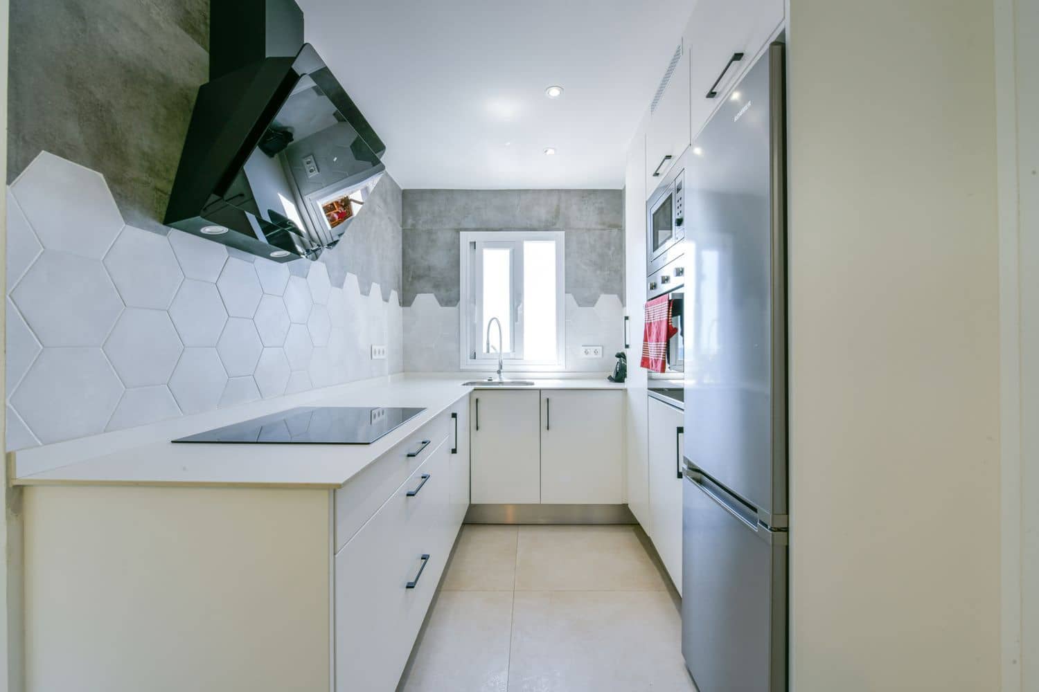 2 soverom Leilighet til salgs i Fuengirola med garasje - € 540 000 (Ref: 9118415)