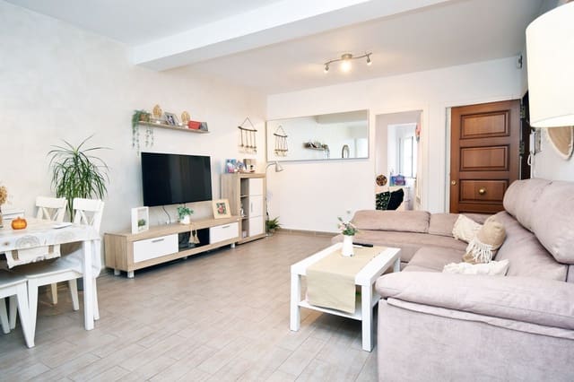 3 soverom Leilighet til salgs i Zona Puerto Deportivo, Fuengirola med garasje - € 275 000 (Ref: 9321467)