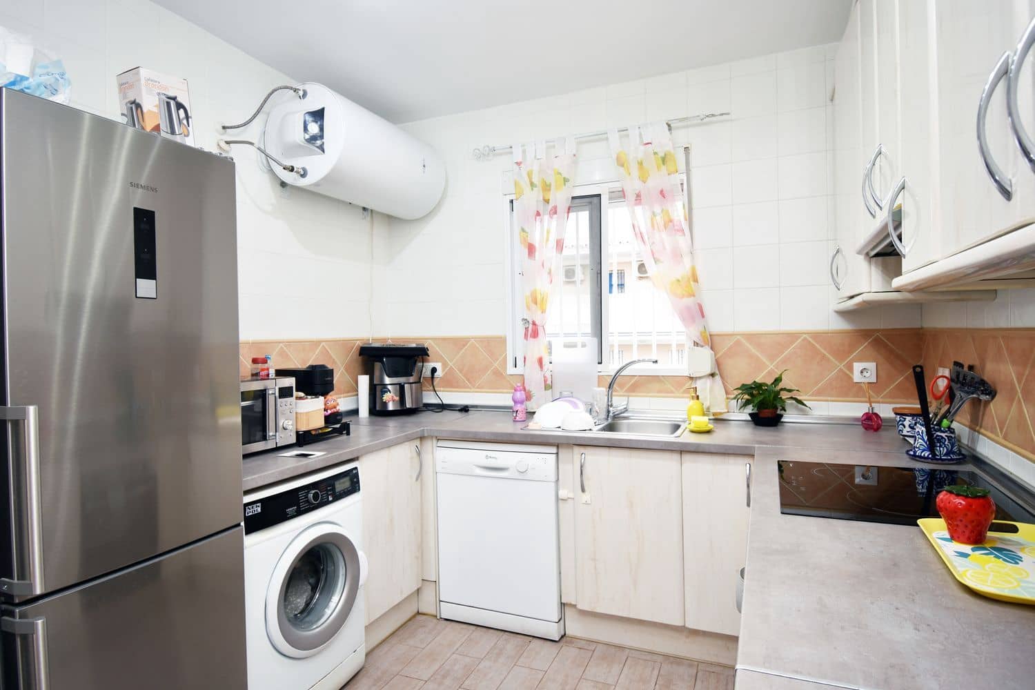 3 soverom Leilighet til salgs i Fuengirola med garasje - € 275 000 (Ref: 9321467)