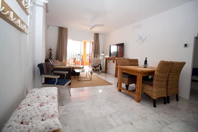 2 bedroom Apartment for rent in La Reserva, Marbella with pool garage - € 1,000 (Ref: 9426704)