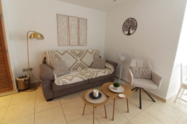 1 soveværelse Lejlighed til leje i Sitio de Calahonda, Mijas med swimmingpool garage - € 1.100 (Ref: 9429368)