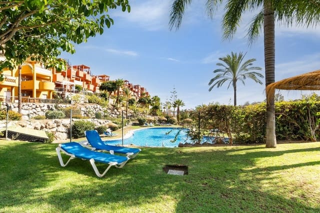 2 bedroom Apartment for rent in La Reserva, Marbella with pool garage - € 1,000 (Ref: 9432857)