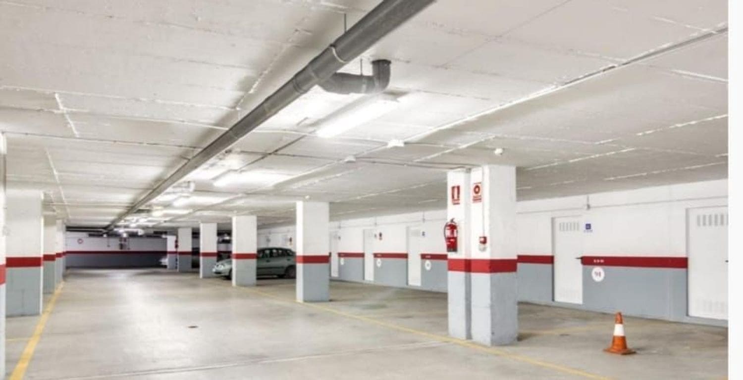 1 soverom Leilighet til salgs i Torrequebrada med svømmebasseng garasje - € 245 000 (Ref: 9445559)