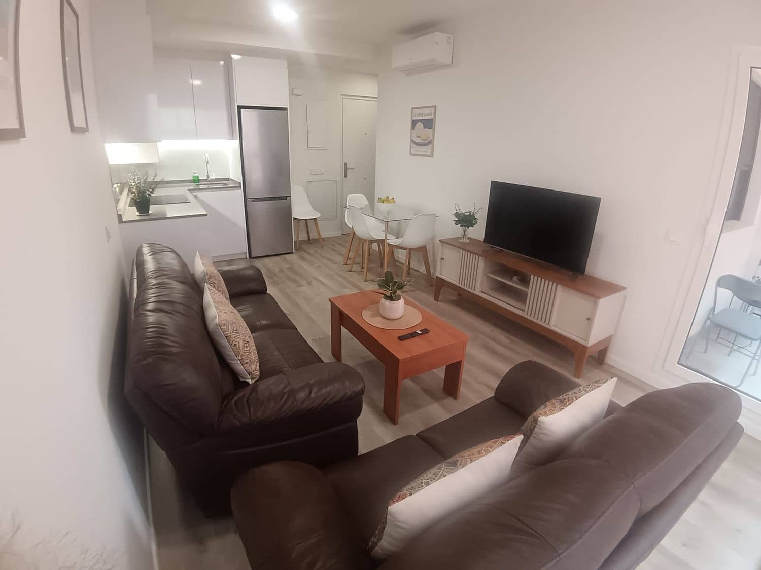 2 soverom Leilighet til leie i Fuengirola med garasje - € 1 200 (Ref: 9503717)