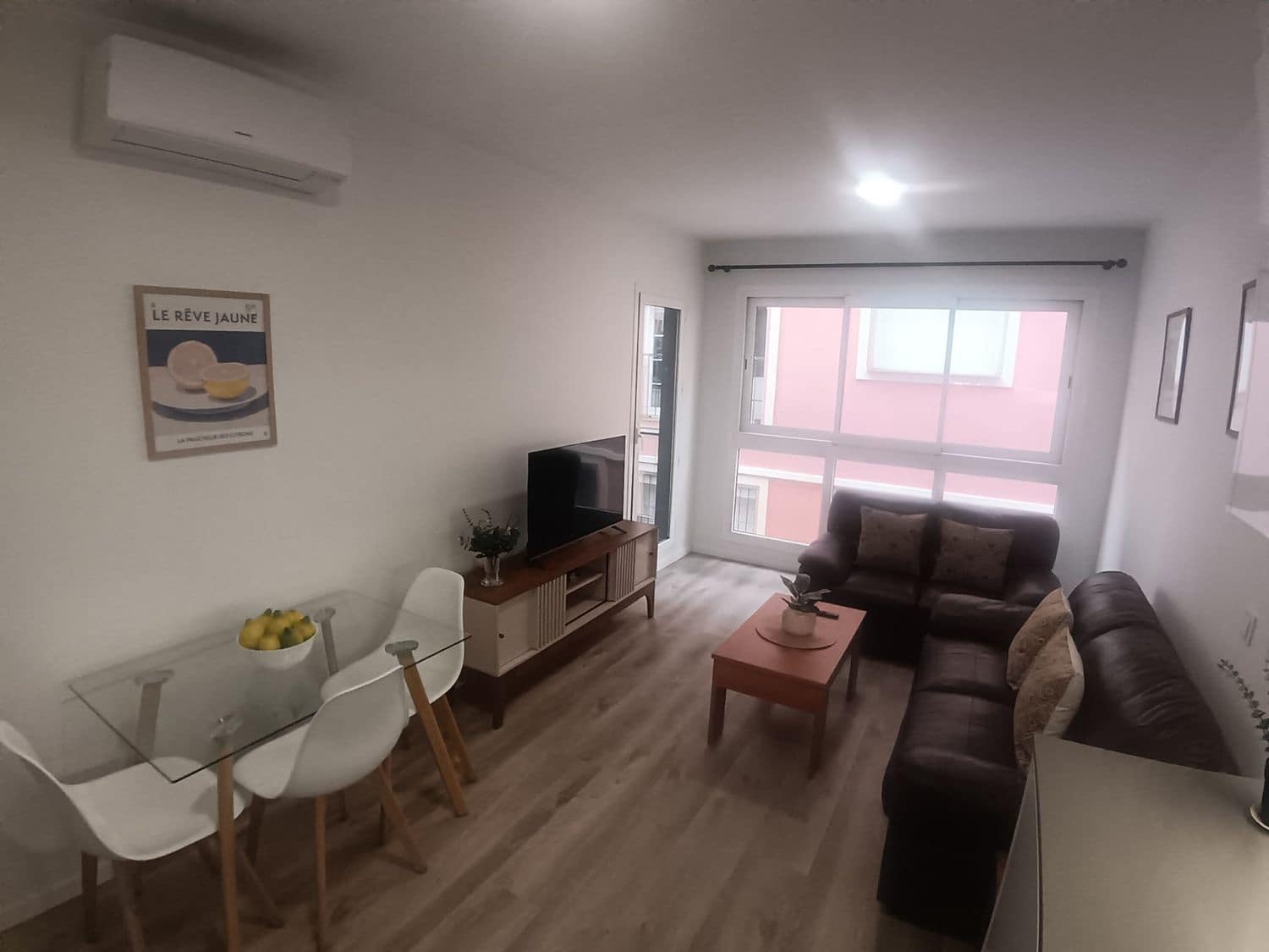 2 soverom Leilighet til leie i Fuengirola med garasje - € 1 200 (Ref: 9503717)