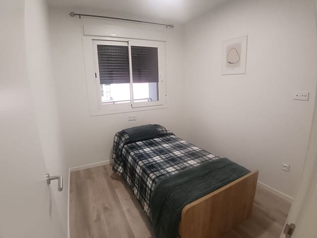 2 soverom Leilighet til leie i Zona Puerto Deportivo, Fuengirola med garasje - € 1 200 (Ref: 9503717)