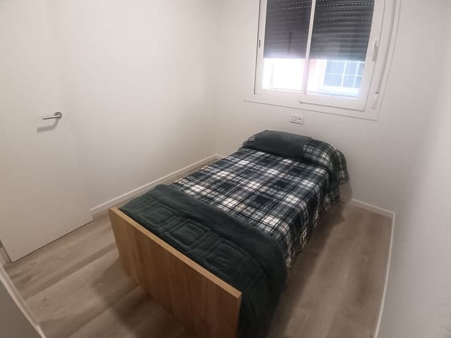2 soverom Leilighet til leie i Zona Puerto Deportivo, Fuengirola med garasje - € 1 200 (Ref: 9503717)