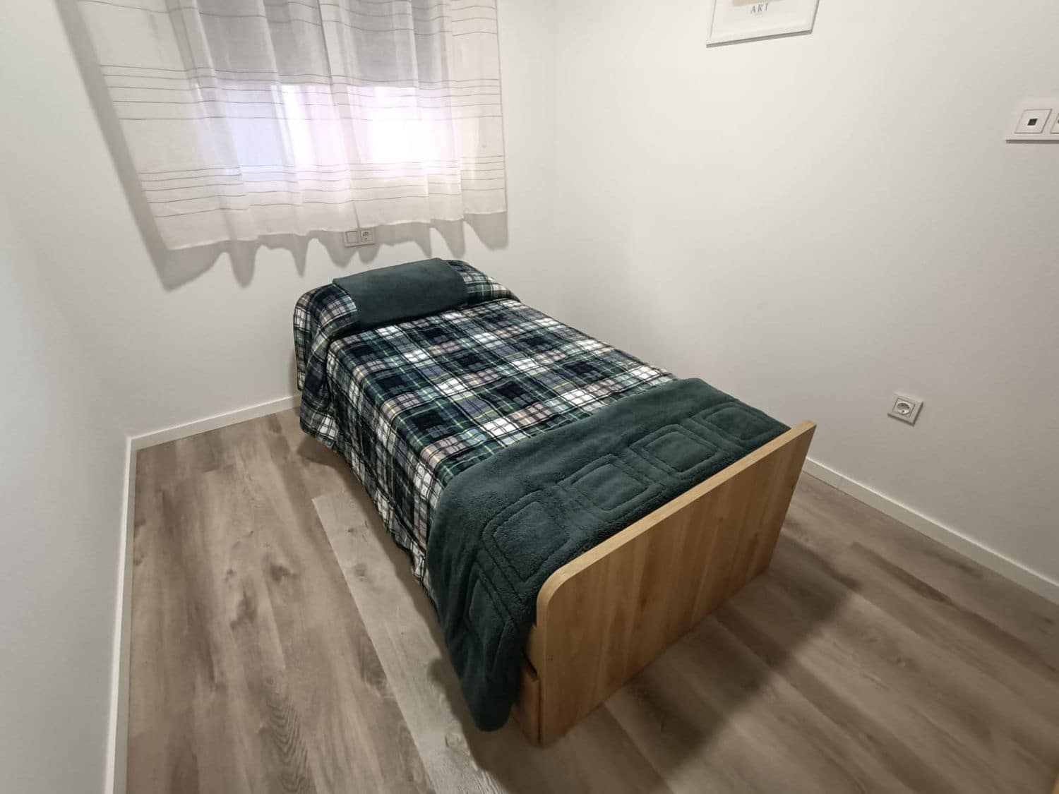 2 makuuhuone Huoneisto vuokrattavana paikassa Fuengirola mukana 
autotalli - 1 000 € (Ref: 9503717)