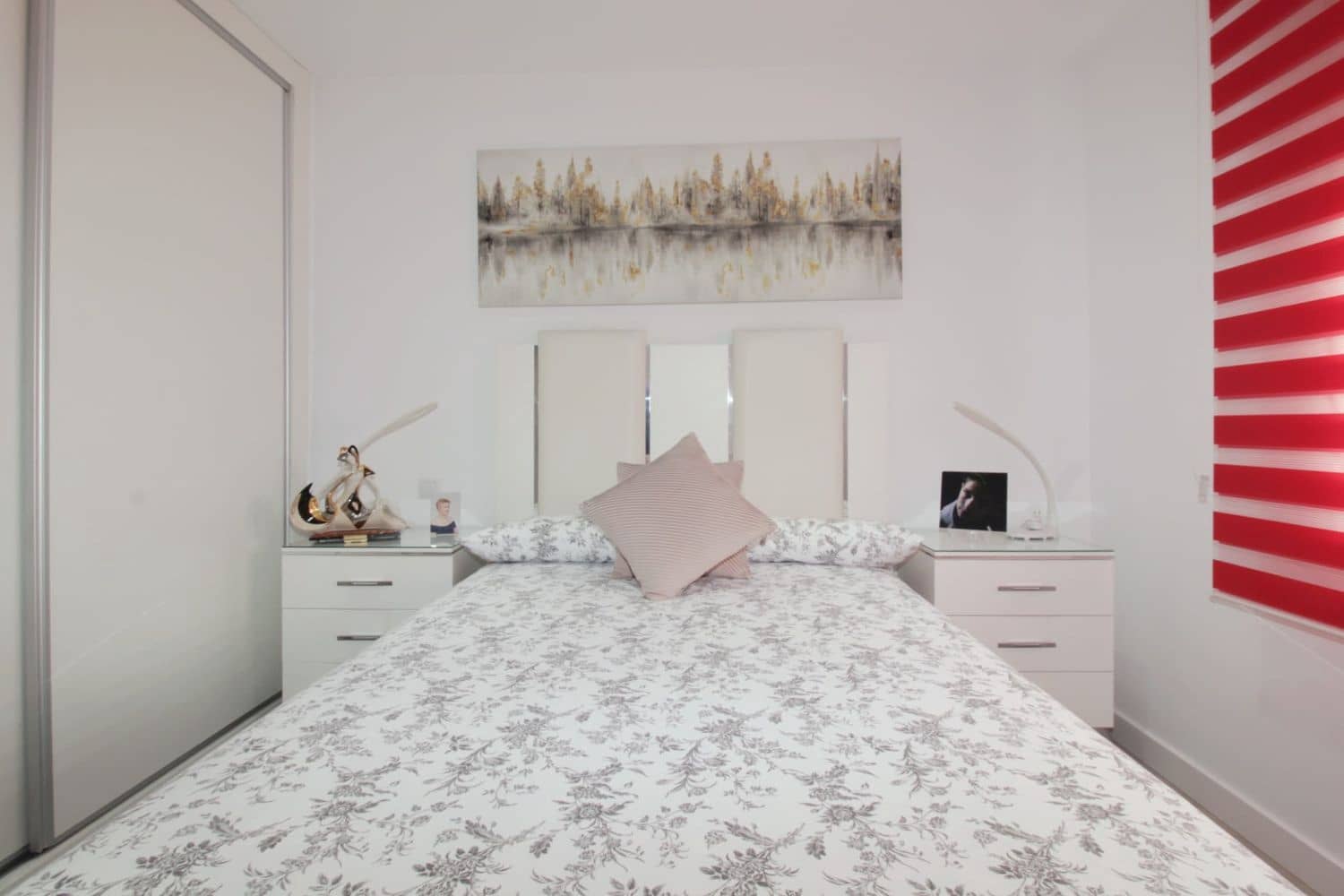 2 bedroom Apartment for sale in Fuengirola with garage - € 399,000 (Ref: 9570319)