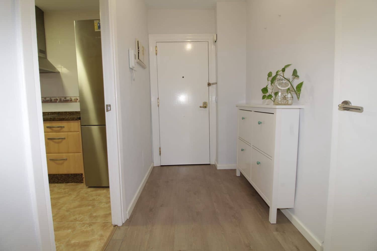 3 bedroom Apartment for rent in Malaga city with garage - € 1,250 (Ref: 9598521)