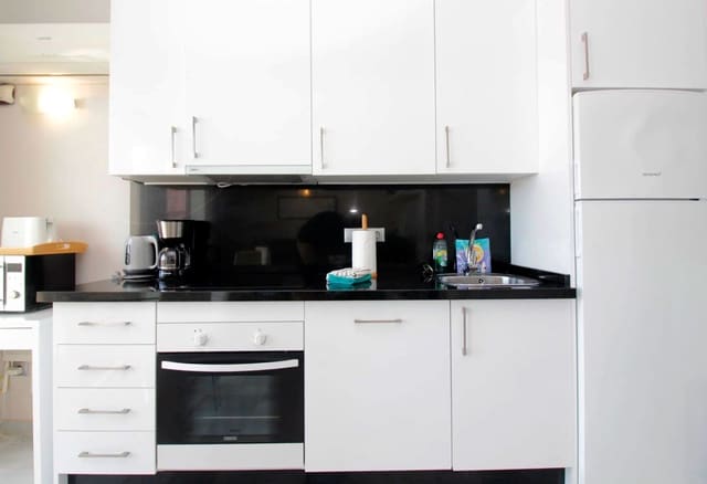 2 soveværelse Byhus til salg i La Reserva, Marbella med swimmingpool garage - € 310.000 (Ref: 9629614)