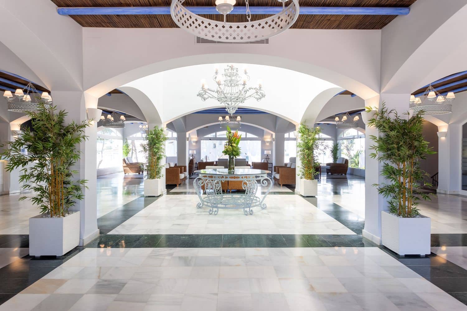 2 soveværelse Byhus til salg i La Reserva med swimmingpool garage - € 310.000 (Ref: 9629614)