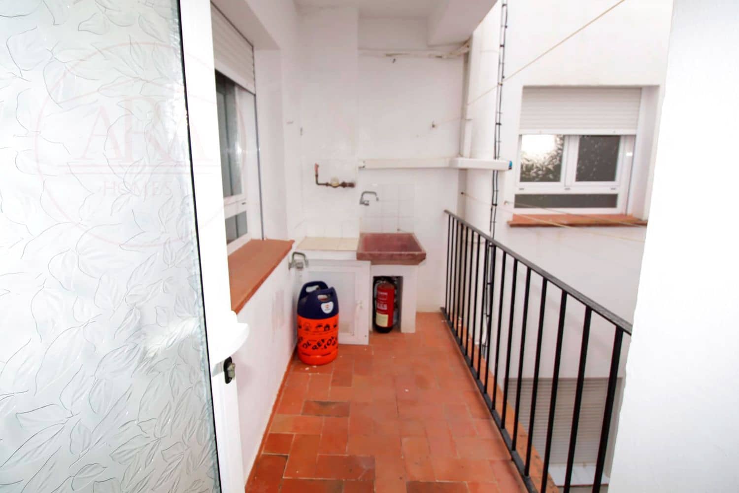 3 sovrum Lägenhet att hyra i Fuengirola med garage - 900 € (Ref: 9676770)