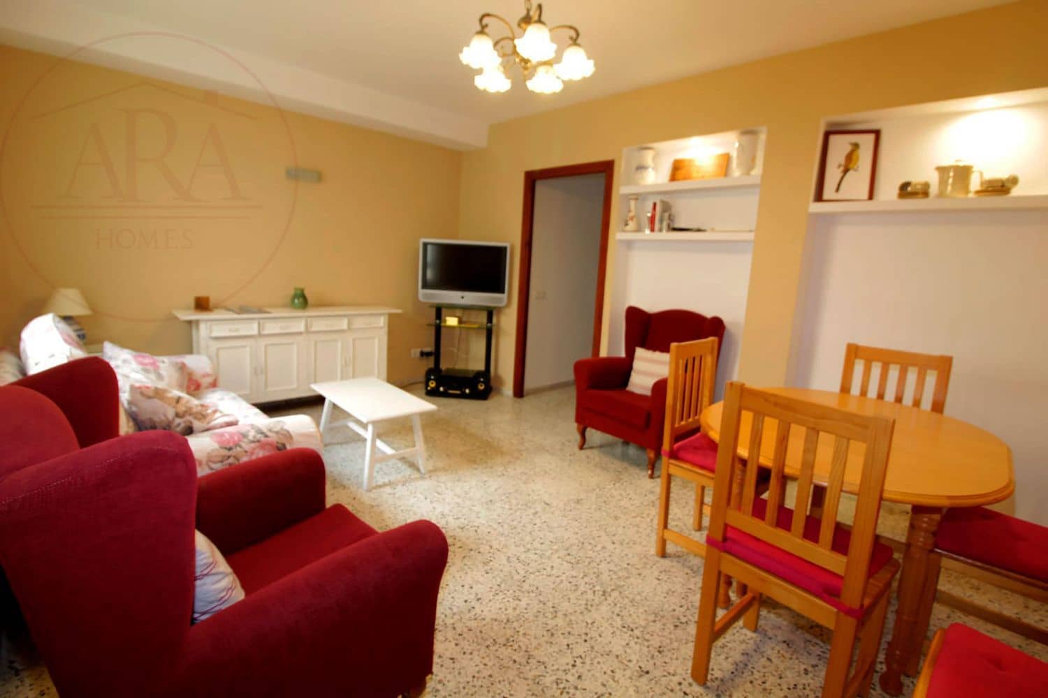 3 sovrum Lägenhet att hyra i Fuengirola med garage - 900 € (Ref: 9676770)