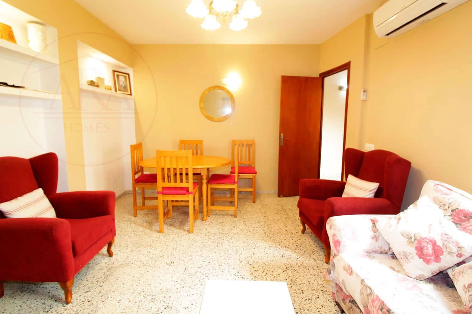 3 sovrum Lägenhet att hyra i Fuengirola med garage - 900 € (Ref: 9676770)