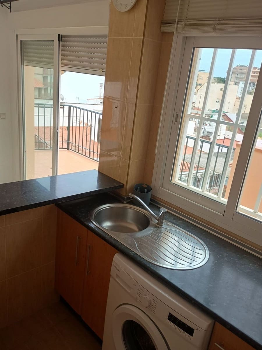 2 quarto Apartamento para arrendar em Las Lagunas de Mijas com garagem - 1 200 € (Ref: 9798523)