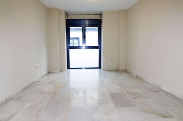 2 makuuhuone Huoneisto vuokrattavana paikassa Zona Puerto Deportivo, Fuengirola mukana 
autotalli - 1 200 € (Ref: 9806076)