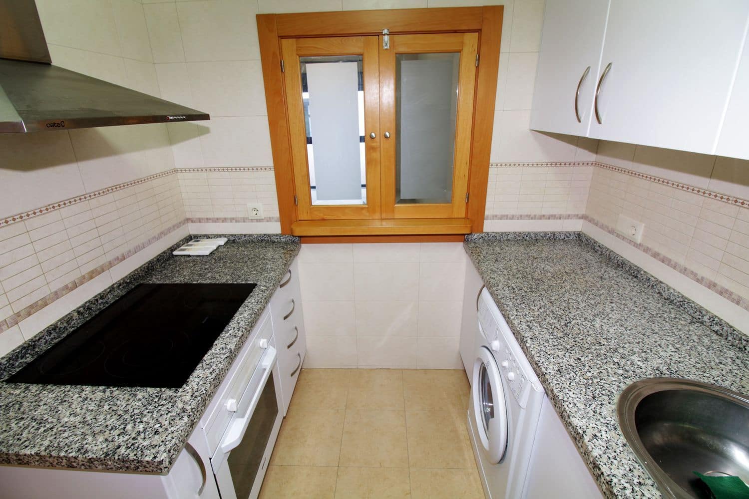 2 makuuhuone Huoneisto vuokrattavana paikassa Fuengirola mukana 
autotalli - 1 200 € (Ref: 9806076)