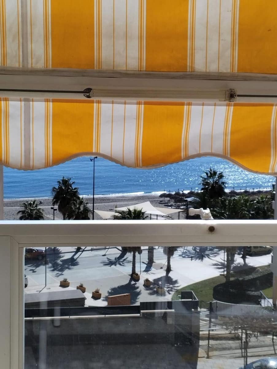2 soverom Leilighet til leie i Fuengirola med garasje - € 1 300 (Ref: 9815476)