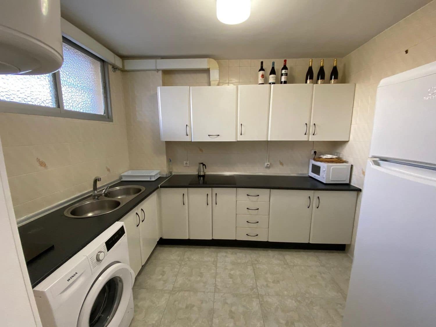 2 soverom Leilighet til leie i Fuengirola med garasje - € 1 300 (Ref: 9815476)