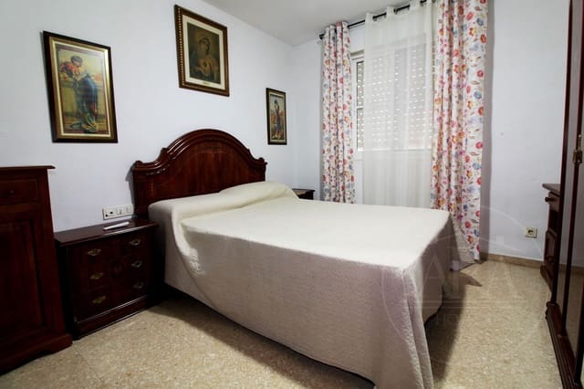 2 bedroom Apartment for rent in Estación de Cártama, Cártama with garage - € 800 (Ref: 9830623)